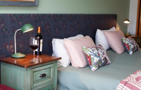 Гостиница Las Bayas Home Suites  Эскель